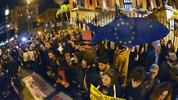 Palermo, un banco di 6000 sardine siciliane