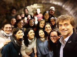 Alberto Angela a Catania  come una rockstar.  Riprese anche sull'Etna