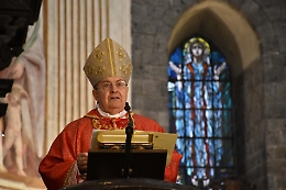 Sant'Agata 2020, il cardinale Sandri: «Non violare mai le donne, neppure con una canzone»