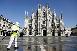 Coronavirus, in Italia epidemia al picco. Iss: «Ancora cautela»