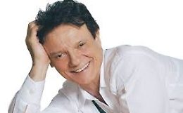 Massimo Ranieri in Sicilia, ecco le nuove date dei concerti