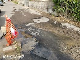 Vaccarizzo (CT): manto stradale dissestato in via del Vischio