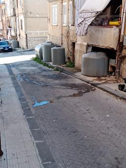Raffadali (AG): liquidi fognari nel centro cittadino