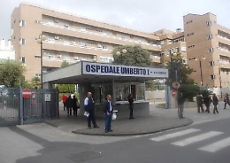 Noto, sbatte la testa mentre gioca a calcetto, muore diciottenne