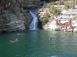 Niente più bagni nei laghetti di Cavagrande del Cassibile. Multe per i trasgressori