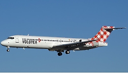 Palermo, avaria a un carrello, aereo Volotea rientra a Punta Raisi