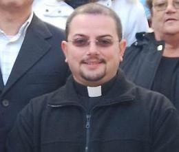 Marsala, dopo condanna parroco torna laico