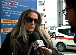 Dà fuoco alla ex, la madre della vittima: «Non si aspettava un gesto così»