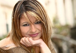 "Il morso", il nuovo romanzo di Simona Lo Iacono ispirato  "a siracusana"