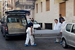 Catania, uccide la moglie con un fucile e si spara subito dopo