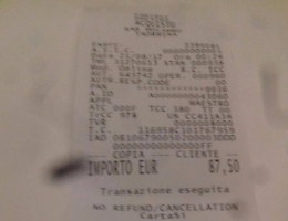 «Vado al bar a Taormina e mi portano un conto da 85 € per una bottiglia di prosecco: così passa la voglia»