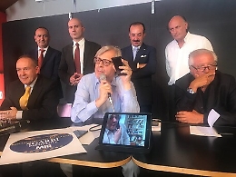 Vittorio Sgarbi verso le dimissioni dalla carica di assessore regionale