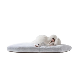 Tesoro, hai un divano per me??