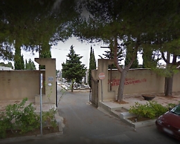 Campobello di Mazara, palpeggia donna al cimitero: arrestato