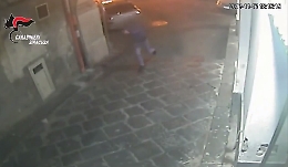 Lentini, sparatoria in piazza per il controllo del mercato della droga