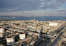 Lukoil, l'impianto Isab di Priolo alla Goi Energy che si impegna a salvaguardare i posti di lavoro