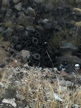 Catania, Nesima: discarica di copertoni