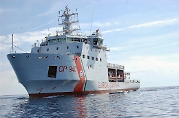 Guardia Costiera, nave Dattilo apre le porte ai visitatori al porto di Catania