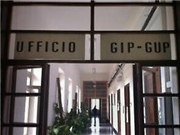 Il Gip smentisce la mamma che ha ucciso il figlioletto: «C'era volontà omicida»