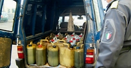 Catania, utilizzavano gasolio agricolo per rifornire i mezzi aziendali