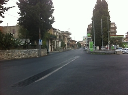 Modica, terrore in un agriturismo:
a pranzo, un uomo davanti al figlio tenta di accoltellare la moglie