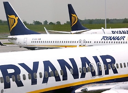 Palermo, stormo di uccelli finisce
nel motore di aereo in atterraggio