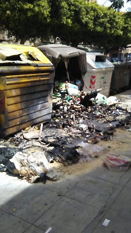 Palermo: Piazza Indipendenza "Ma che fanno gli operatori ecologici"