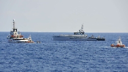 Open Arms sequestrata dalla Procura di Agrigento
Via all'immediato sbarco dei profughi a bordo