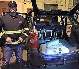Sulla Palermo-Catania con 30 chili di hashish in auto: arrestato