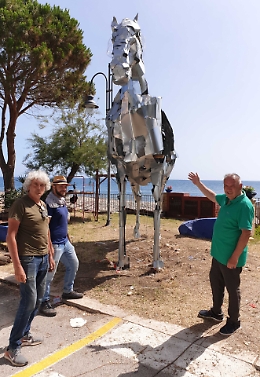 Arte, il "Bosco incantato" e "Il cavallo eretico": due nuove opere a Castel di Tusa