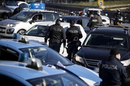 False nazionalizzazione auto estere: sequestri anche a Palermo