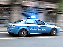 Adrano, rissa tra famiglie con coltelli e arnesi da lavoro: 6 denunciati