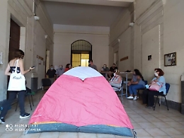 Catania, occupazione dell'assessorato ai servizi sociali: denunciati nove ragazzi del centro sociale Liotru