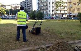 Timbravano il cartellino e se ne andavano a spasso: nei guai 18 impiegati comunali assenteisti di Palermo