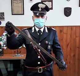 Catania, marito picchiato dall'ex amante della moglie