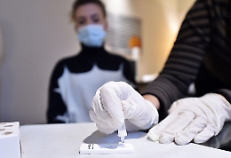 Covid, sessanta drive in e punti di controllo per il tampone a chi rientra in Sicilia