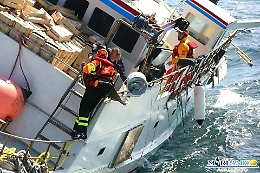 Lampedusa, torna il "marrobbio", affondati due pescherecci e danneggiata una motovedetta