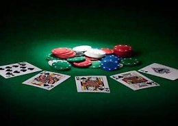 Gela, i mariti si giocavano stipendi:  mogli esasperate denunciano bisca