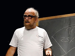 Giobbe Covatta e la sua "Commediola" al Gatto Blu