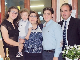 La "lezione" di Francesco che impastando riso e affetti rimargina le ferite dell' anima