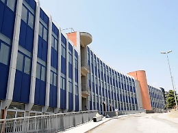 Il polo delle Alte specialità al Policlinico di Catania: viaggio dentro il “serpentone” sanitario