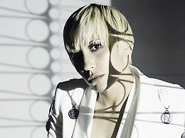 Malika Ayane con la sua voce irresistibile torna in Sicilia