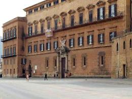 Ok al contratto dei regionali: sì ad aumenti, dubbi da Corte dei Conti