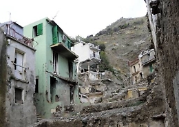 Anniversario alluvione, sindaco di Messina: «Dopo 9 anni, risarcimenti fermi»