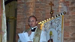 Termini Imerese, in carcere il parroco condannato per abusi su una minorenne