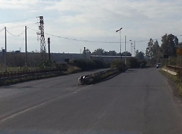 Zona industriale di Catania: strada 13ª, niente luce e niente sicurezza