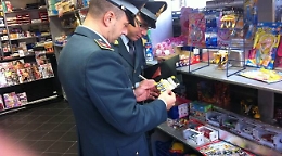 Gdf sequestra 2.000 prodotti pericolosi a Leonforte e Regalbuto