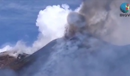 Etna, dieci turisti feriti dopo un'esplosione di lava