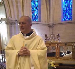 «Salviamo Roma, Chiesa prostituta», messa show parroco contro vescovo Palermo