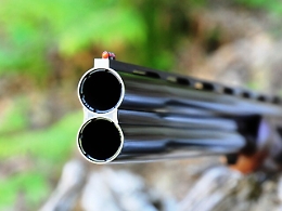 Gela, sparano contro bar e portone di casa di un commerciante